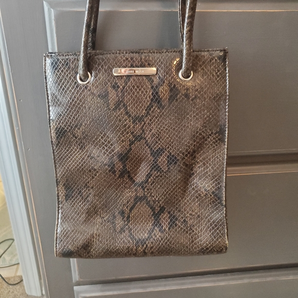 Nine West Handbag and Wallets - Picture 6 of 7